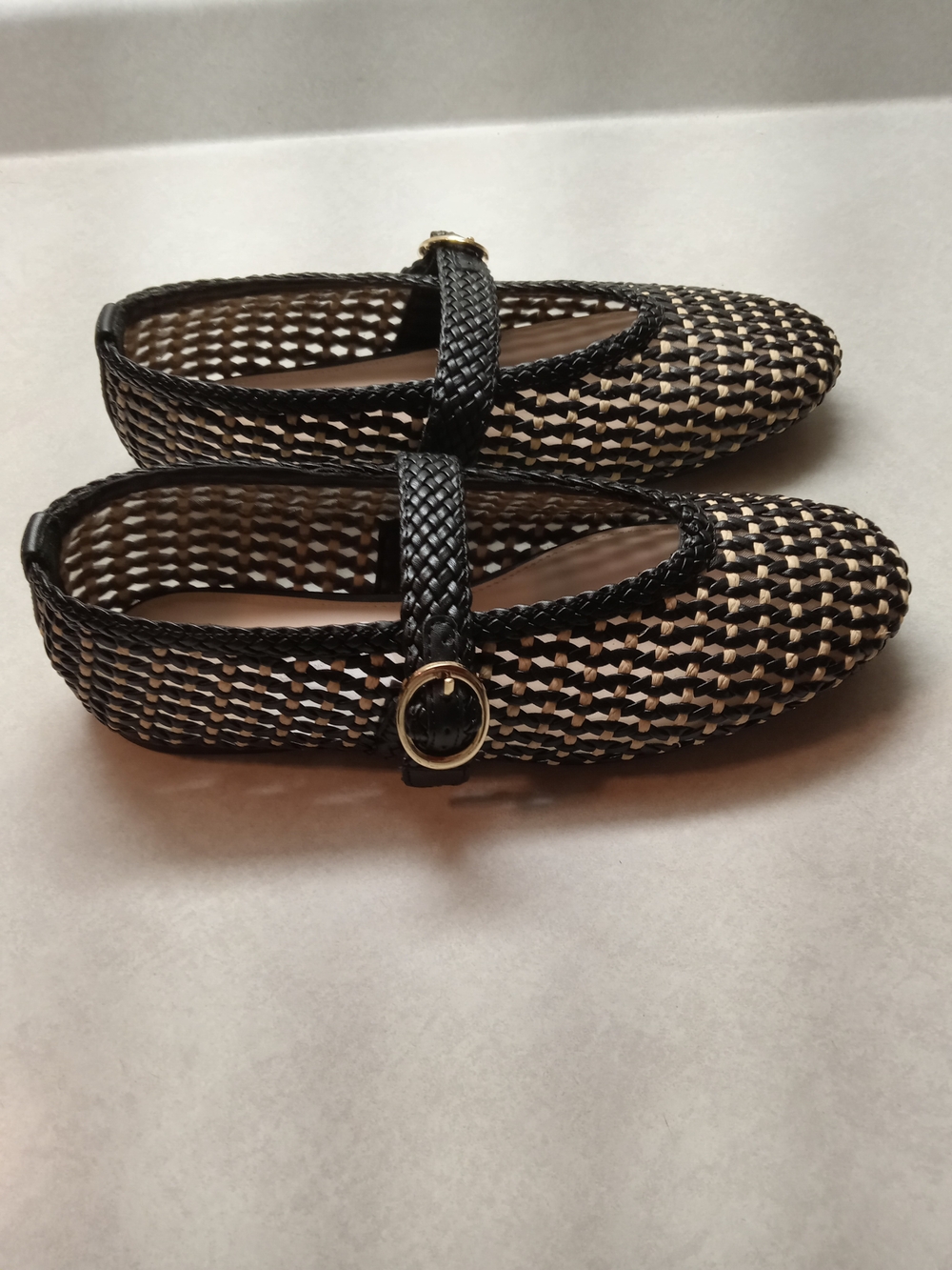 Universal Thread Black and Natural Woven Mary Jane Flats - Picture 2 of 3